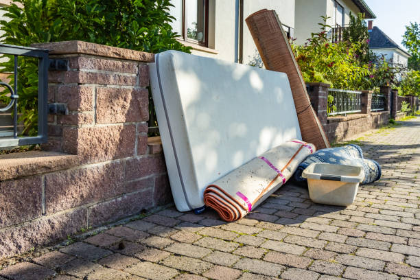 Best Yard Cleanup Services  in Corydon, IN